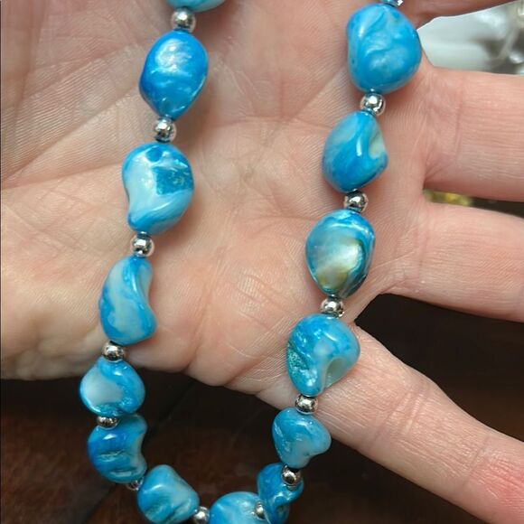 Blue Beaded Necklace - Picture 3 of 3